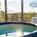 Сasa de vacaciones Luxury Treetop Panoramic Views And Direct Tram To Norway Cup *