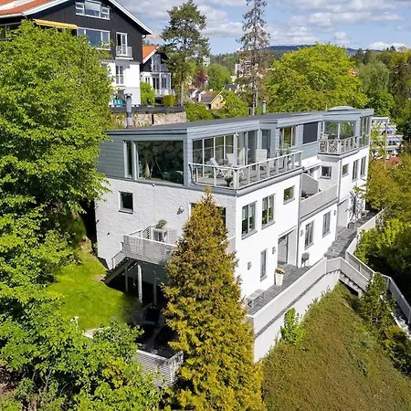 Luxury Treetop Villa-Style Panoramic City Views Nyaraló Oslo