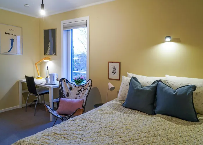 Spacious 190sqm Villa-style With Treetop Views & Jacuzzi Oslo