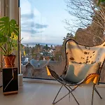 펜션 Luxury Treetop Panoramic Views And Direct Tram To Norway Cup 오슬로