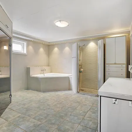 Treetop Feeling, 190 Sqm - Panoramic Views Oslo