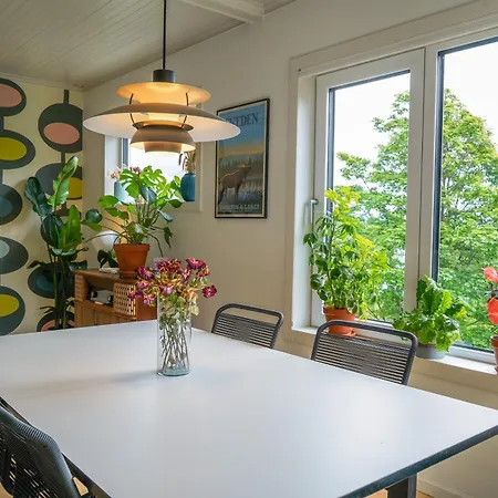 Treetop Feeling, 190 Sqm - Panoramic Views *