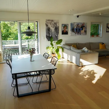 Treetop Feeling, 190 Sqm - Panoramic Views Oslo