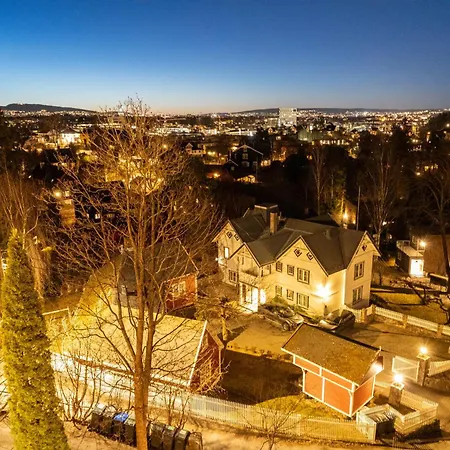 Spacious 190sqm Villa-style With Treetop Views & Jacuzzi Prázdninový dům *